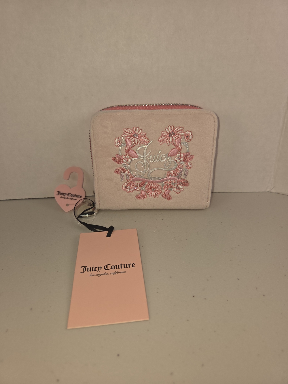NWT Juicy Couture In Bloom Zip Around Blush Powder Blush Pink Embroidered Wallet